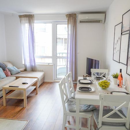 Central Cosy, Fully Renovated 2Bd Near The Cathedral Варна Екстер'єр фото
