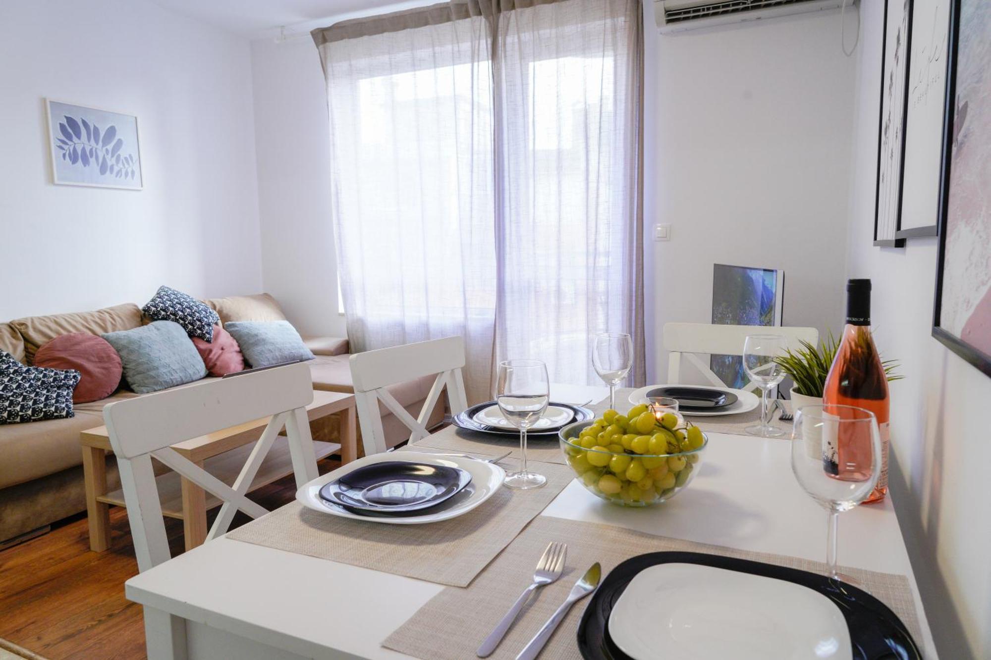 Central Cosy, Fully Renovated 2Bd Near The Cathedral Варна Екстер'єр фото
