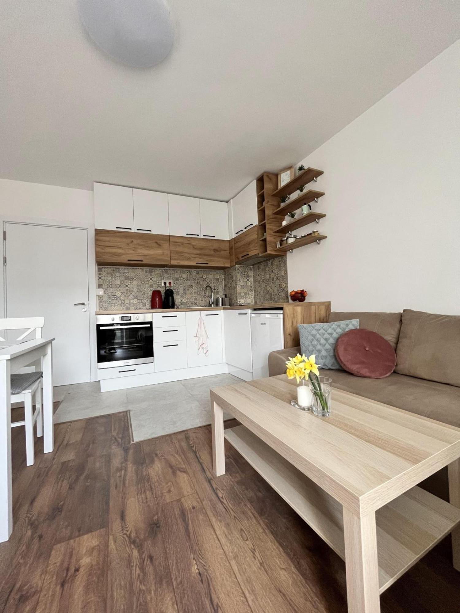 Central Cosy, Fully Renovated 2Bd Near The Cathedral Варна Екстер'єр фото