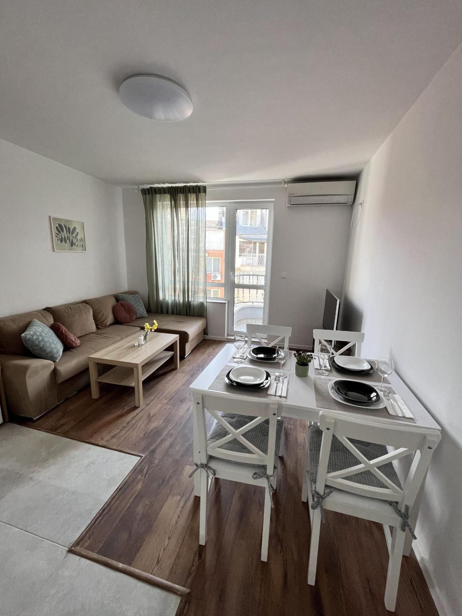 Central Cosy, Fully Renovated 2Bd Near The Cathedral Варна Екстер'єр фото