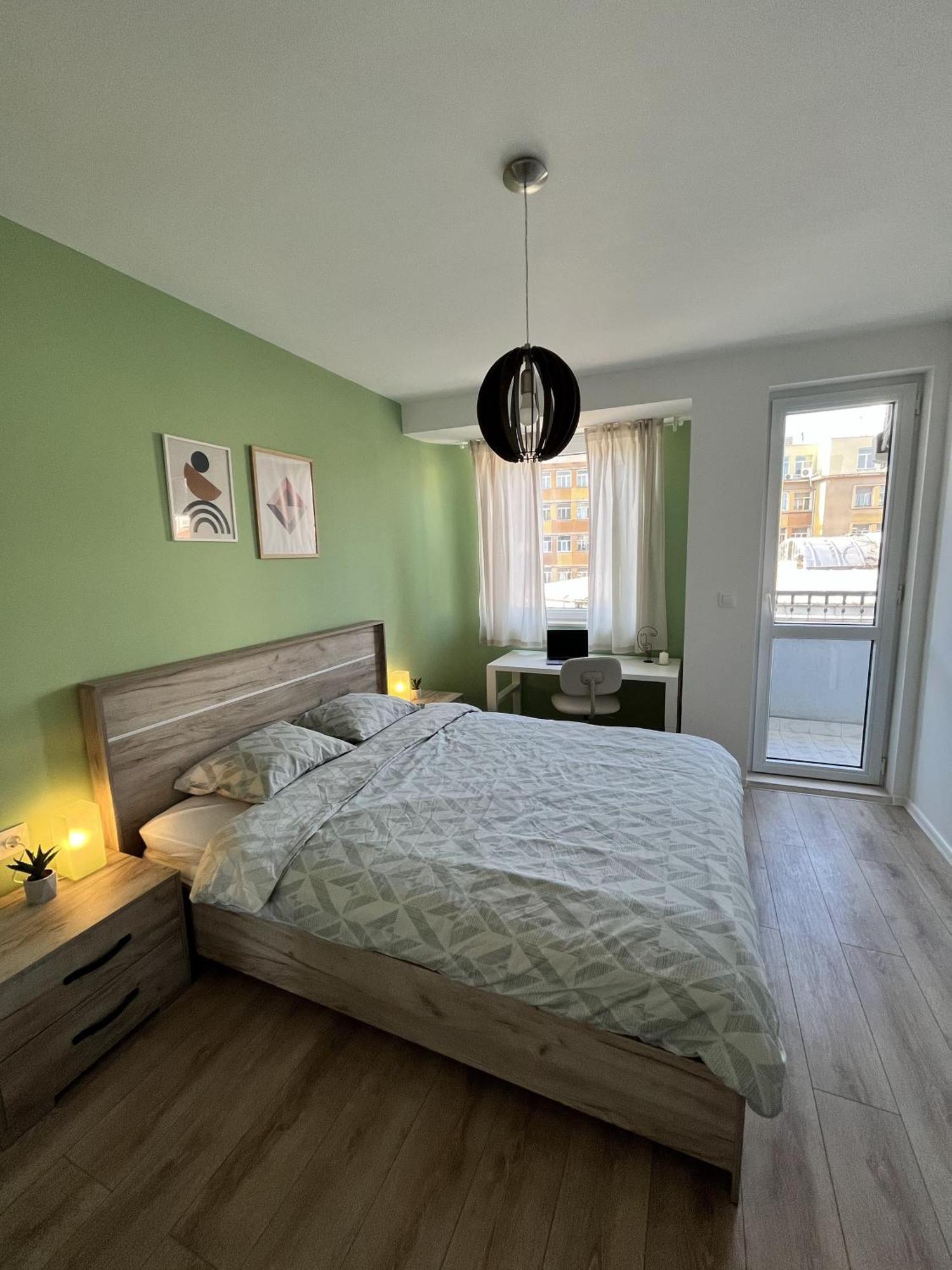 Central Cosy, Fully Renovated 2Bd Near The Cathedral Варна Екстер'єр фото