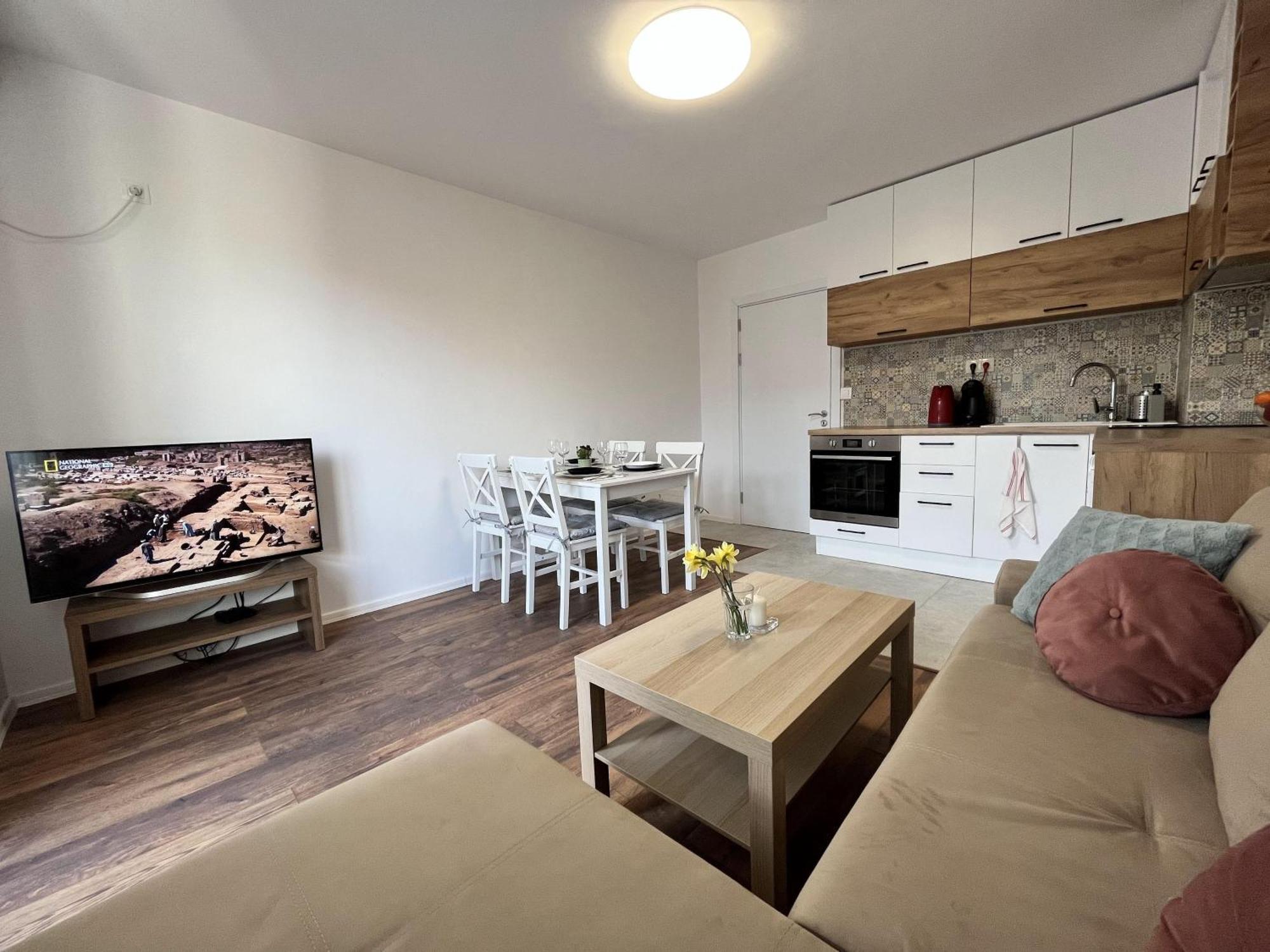 Central Cosy, Fully Renovated 2Bd Near The Cathedral Варна Екстер'єр фото